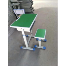 课桌椅